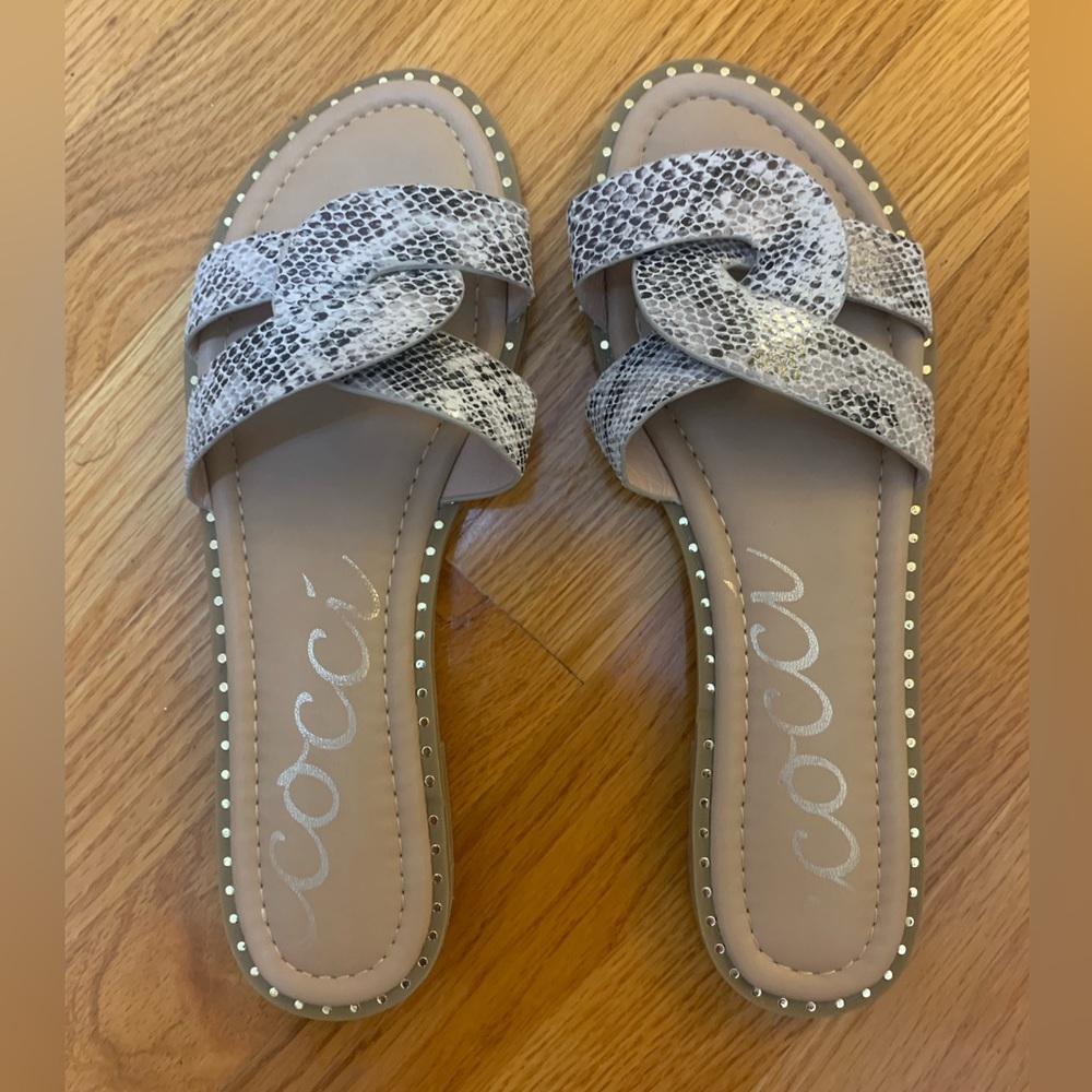 Snake skin print sandals size 10